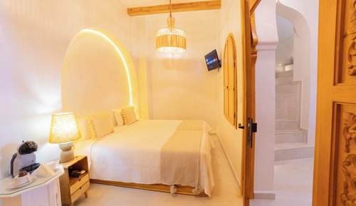 Habitación superior con 1 cama doble o 2 individuales