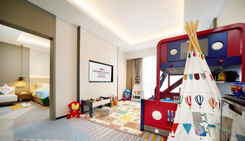 Suite, 1 cama de matrimonio grande (Living Area, Kids Theme)