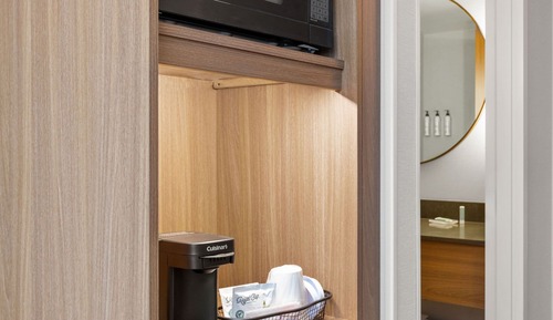 Suite, 1 cama de matrimonio grande con sofá cama (Hearing Accessible)