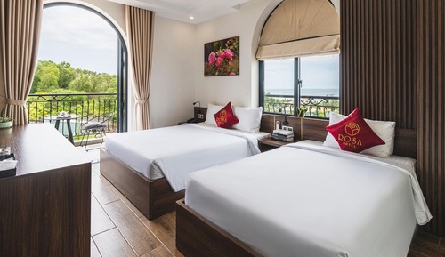 Habitación triple Deluxe, balcón, vistas al mar