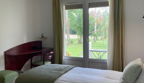 Habitación clásica con 2 camas individuales