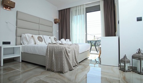 Comfort Double Top Floor