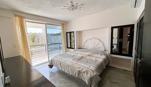 Villa familiar, 2 habitaciones, vistas parciales al mar