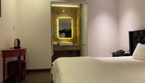 Habitación estándar con 1 cama doble o 2 individuales