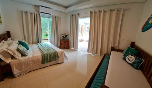 Casa Deluxe