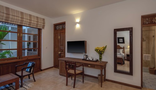 Habitación Deluxe doble, 1 habitación, vistas a la ciudad, en esquina