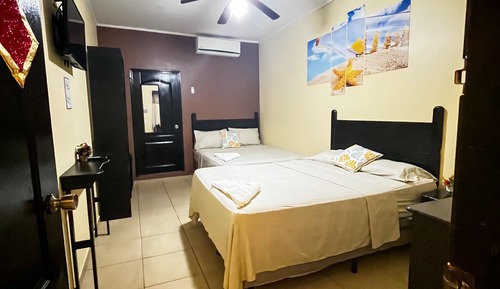 Habitación cuádruple clásica
