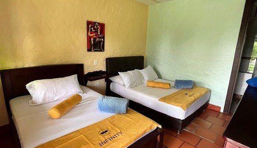Habitación triple Deluxe