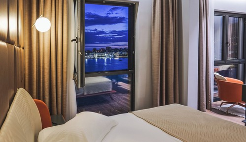 Suite, balcón, vistas al mar