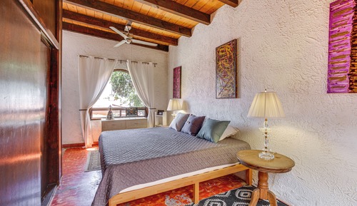 Casa (2 Bedrooms)