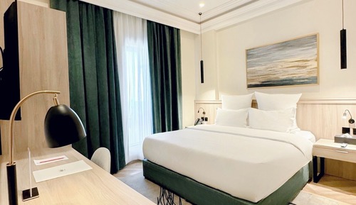 Estudio, 1 cama de matrimonio grande