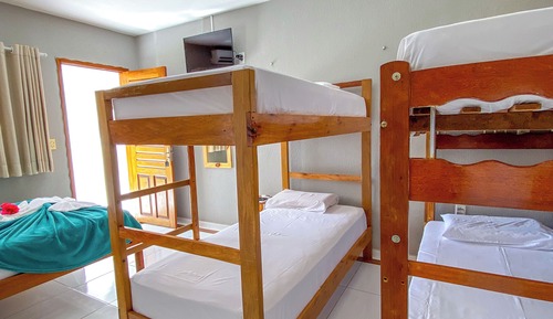 Habitación familiar, accesible para personas con discapacidad, vistas a la piscina