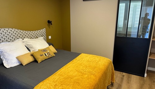 Habitación Confort doble, 1 cama de matrimonio (Chambre 7 Confort)
