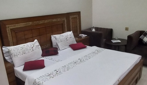 Habitación básica doble, vistas a la ciudad