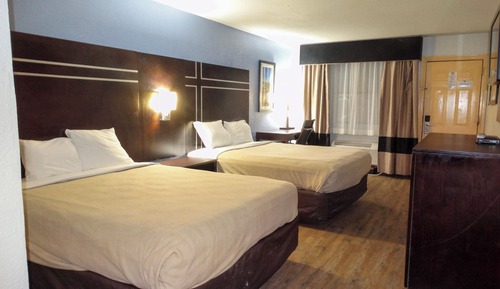 Habitación Deluxe, varias camas