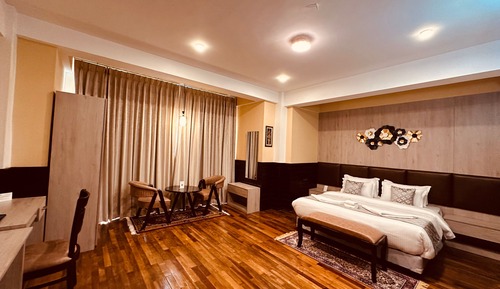 Habitación Deluxe, 1 cama de matrimonio grande, no fumadores, vistas al jardín