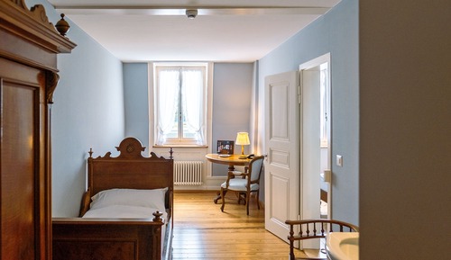 Habitación romántica, vistas parciales al lago