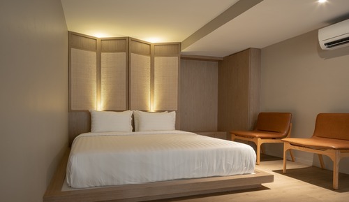 Duplex Room