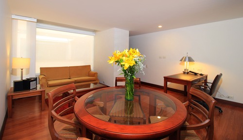 Habitación estándar con 2 camas individuales, 2 camas dobles, no fumadores, bañera