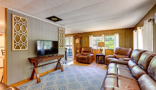 House (2 Bedrooms)