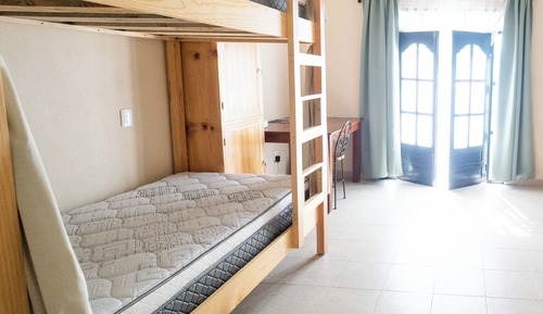 Dormitorio compartido básico, no fumadores (B)