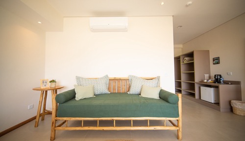 Habitación triple Premium, bañera de hidromasaje, vistas al mar