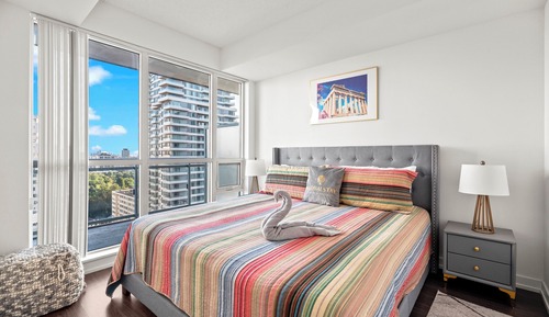 Apartamento exclusivo, 1 cama de matrimonio con sofá cama, acceso a la piscina, vistas a la ciudad