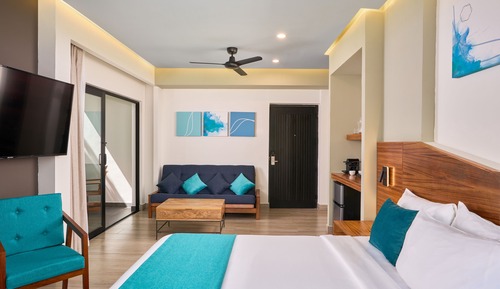 Junior Suite Partial Lagoon View