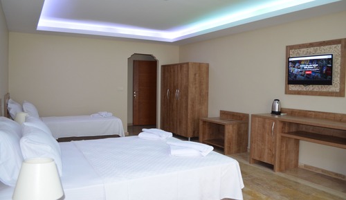 Habitación cuádruple estándar