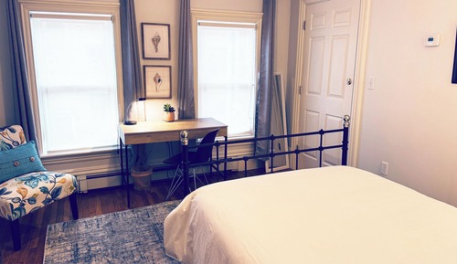 Standard Single Room With Share Bath