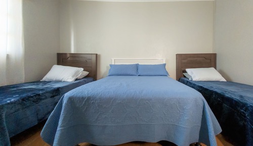 Habitación cuádruple económica