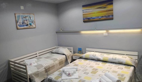Habitación triple estándar, 1 cama de matrimonio grande