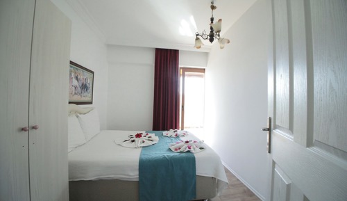 Habitación cuádruple estándar, 1 habitación