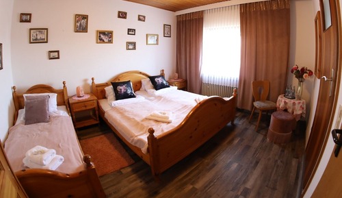 Habitación triple clásica, baño privado