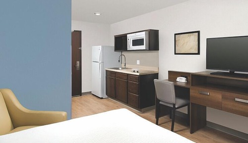Suite, 1 cama de matrimonio, accesible para personas con discapacidad, no fumadores (Accessible Tub)