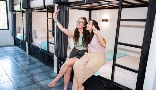 Dormitorio compartido estándar