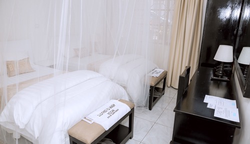 Habitación de lujo con 1 cama doble o 2 individuales