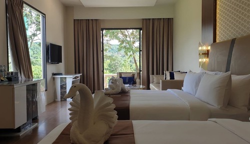 Habitación presidencial, vistas al jardín