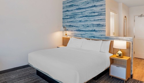 Suite estudio clásica, 1 cama de matrimonio grande con sofá cama (Hearing Accessible)