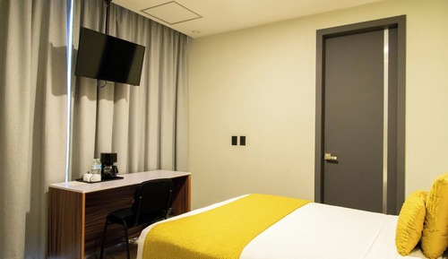 Habitación estándar, 1 cama de matrimonio grande, no fumadores