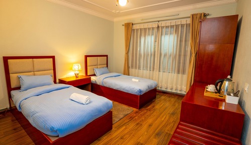 Habitación estándar con 1 cama doble o 2 individuales