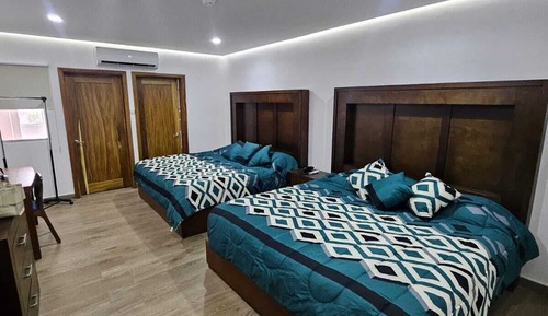 Habitación Confort doble, balcón, vistas a la ciudad