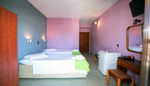 Habitación con 1 cama doble o 2 individuales