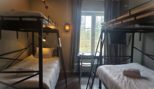 Habitación cuádruple básica
