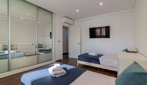 Apartamento, 3 habitaciones, acceso a la piscina