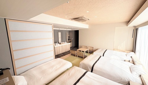 Habitación triple Premium, no fumadores (Large, w/ Japanese-style Futon)