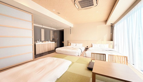 Habitación Premium con 2 camas individuales, no fumadores (Large, w/ Japanese-style Futon)