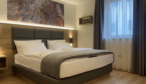 Habitación doble superior, 1 cama de matrimonio, baño privado