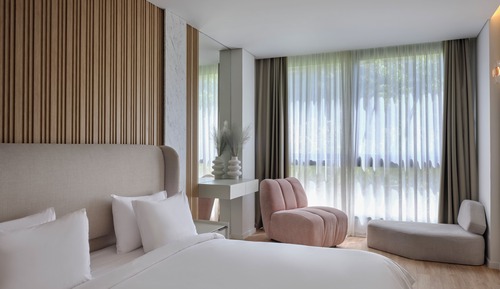 Executive King Room