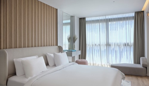 Executive King Room with Hot Tub